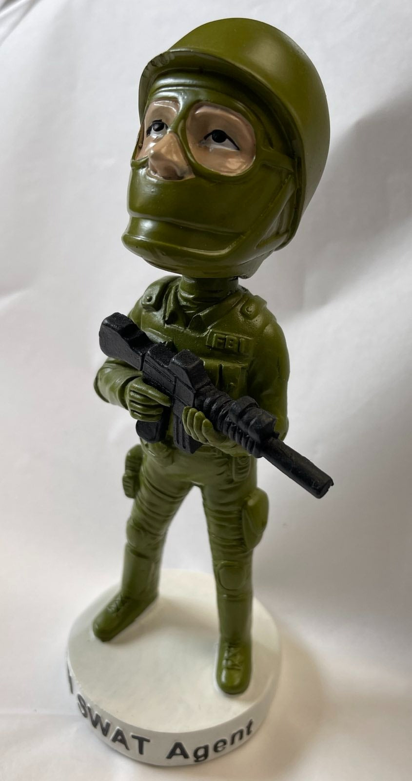 FBI SWAT AGENT BOBBLEHEAD MACHINE GUN SOLDIER